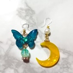 蝶(ｸﾞﾘｰﾝ)と月*ﾋﾟｱｽ･ｲﾔﾘﾝｸﾞ