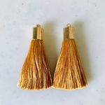 【D】Gold Cap Silk Tassels