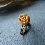 かぼちゃパイのイヤリング・ピアス