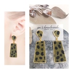 handmade leopard pierce❤︎