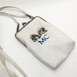 cocoamaron様オーダー品☆犬の手刺繍のiPhoneポーチ