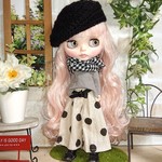 No.1703  グレーのトップスとモノトーンドットのパンツ