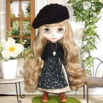 No.1707   黒トップスと黒地花柄オーバースカート付きリネンスカートのセット