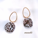 大ぶりピアス レオパードピアス  ゴールドフープ×ヒョウ柄 