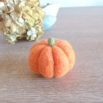 羊毛フェルトのハロウィンかぼちゃ