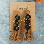 タッセル ピアス/イヤリング ～ブラウン～