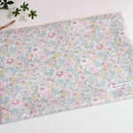 整理上手さんのA4メッシュケース仕切り付き*リバティBetsyストロベリームース