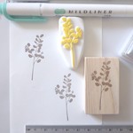 ユーカリ 実付き 枝 一輪花  消しゴムはんこ