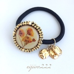 nostalgie 黄色い押し花のヘアゴム ［ルノワールと12人展とminneコラボ］