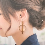 フープとスティックのイヤリング/ピアス