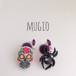 ハロウィンピアス「パープルドクロ」