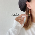 シックなウッドビーズピアス/イヤリング