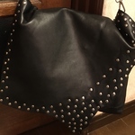 牛革２種類使い分けた   シルバーカシメの男前レザーショルダー メッセンジャーバッグ