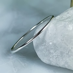 silver filled　ストレートリング　　0.8㎜ ／ピンキーリング 華奢　シンプルリング　ペアリング　重ね付け