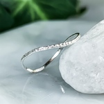 silver filled　キラキラ ウエーブリング　　0.8㎜ ／ピンキーリング 華奢　シンプルリング　ペアリング　重ね付け