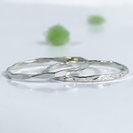 【2本セット】silver filled　多面&不思議な模様のリング　　0.8㎜ ／ピンキーリング 華奢　シンプルリング　ペアリング　重ね付け