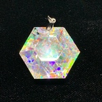 虹の結晶ペンダント 六角形  HX-025