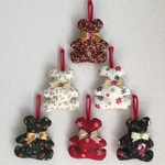 クリスマスのクマのオーナメント