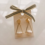 【再販5】【淡水パール】【フォーマル】【ステンレス金具】triangle  パール ピアス  cubeアレンジ