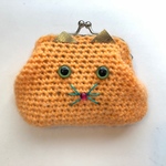 ふわふわ猫ちゃんがま口