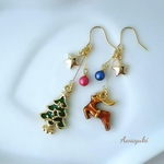 トナカイともみの木のクリスマスのピアス(トナカイ×もみの木・クリスマスツリー・Xmas)
