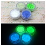 (b-00002) 夜光砂 つぶつぶタイプ 4色アソート 2g(2.05g~2.1g)*4【青系】【スカイブルー 青 黄緑 緑】蓄光 顔料 レジンクラフト ネイル 封入 素材 アクセサリーパーツ