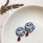 梅の水引の樹脂イヤリング／ピアス