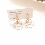 再再販♡小ぶり サークル ビジュー イヤリングorピアス