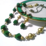Antique Gold & Green   Necklace & Earrings