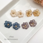 シック × フラワー  ピアス/イヤリング 金属アレルギー対応   マーブル ラメ