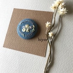 刺繍ブローチ