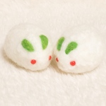 仲良し雪うさぎさん | 正月飾り 羊毛フェルト オブジェ
