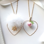 【2Way】❤️ハートメタルパーツ&ホワイトミンクファーと❄️雪の結晶❄️／🍑桃の実 ネックレス／秋冬／春夏／桃／パール