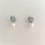 ミナペルホネンくるみボタンピアス／イヤリング