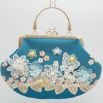 気持ち華やぐ☆がま口バッグ（口金21センチ）刺繍花柄