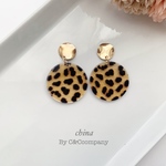 ゴールド × クリアレオパード ピアス/イヤリング 金属アレルギー対応 