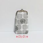 北欧調タイル柄＊がま口ポーチ