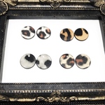 送料無料／4色レザーヒョウ柄丸1穴パーツ 1.6cm   8pcs   P843番