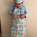 オーダー分　キッズエプロンと三角巾と巾着袋2セット