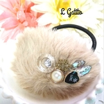 送料無料！フワフワきらきらヘアゴム