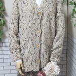 カーディガン　ウール100％手編みなのに安価　ゆったりサイズ　KS044