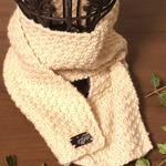 SALE！ミルク色かのこ編みマフラー