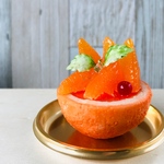 くり抜きオレンジのカップゼリー