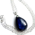 ✨魅惑のロイヤルブルーラブラドレッセンス ✨（ドロップ型）ブラックラブラドライトの天然石ペンダント  Silver925
