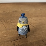 tori ブローチ
