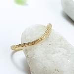 【1.0㎜】14kgf　Yellow gold filled キラキラ槌目ウエーブリング／14kgf ／ピンキーリング 華奢　シンプルリング　ペアリング　重ね付け　リング＊指輪