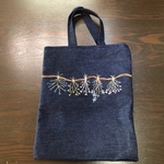 花の手刺繍バッグ