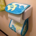 新価格♡ハワイアンキルト♡トイレットペーパーホルダー