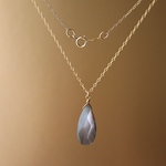 14kgf 美しい光沢。タヒチ産 高品質ブラックシェル(黒蝶貝)ネックレス