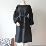 【mama-panda様専用】お袖がレースパフのニットドレス